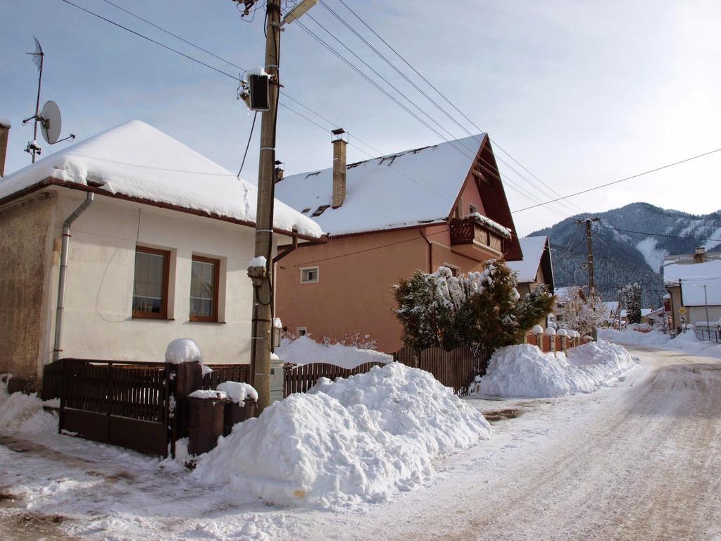 Vidiecky Apartman Kubo Pavcina Lehota  Bagian luar foto