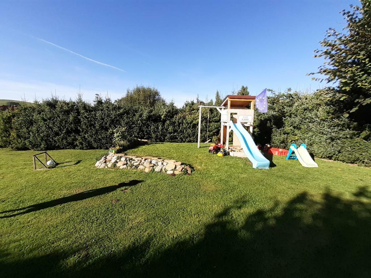 Vidiecky Apartman Kubo Pavcina Lehota  Bagian luar foto